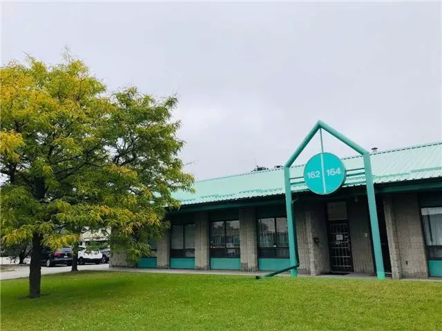 Markham, ON L3R 1G6,162 Torbay RD