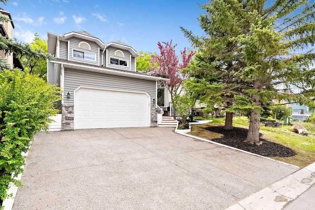 Cochrane, AB T4C 1G4,6 Castle PL
