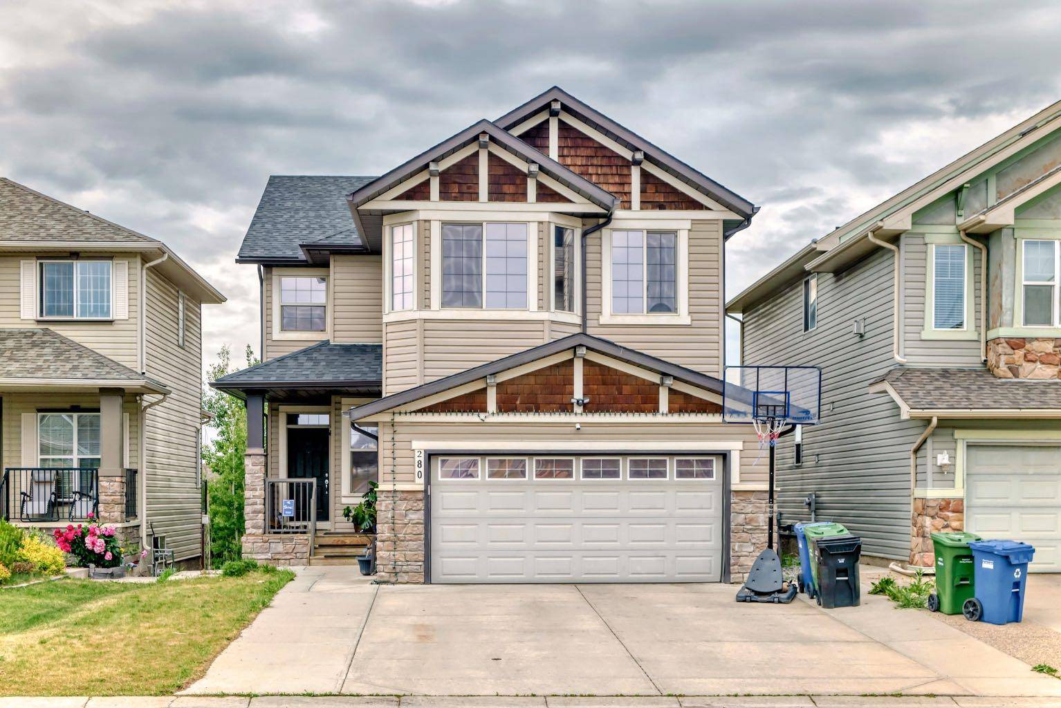 280 Pantego RD Northwest, Calgary, AB T3K0B9