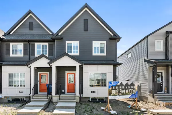2141 Bayview DR Southwest, Airdrie, AB T4B 5N3