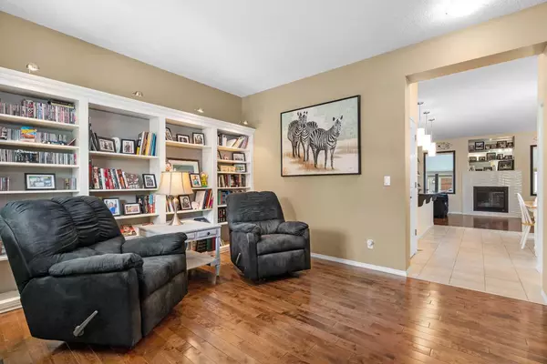 Calgary, AB T2X 0W8,80 Legacy CRES Southeast
