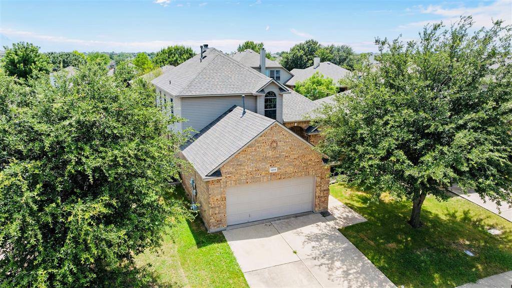 1209 Kachina Lane, Fort Worth, TX 76052