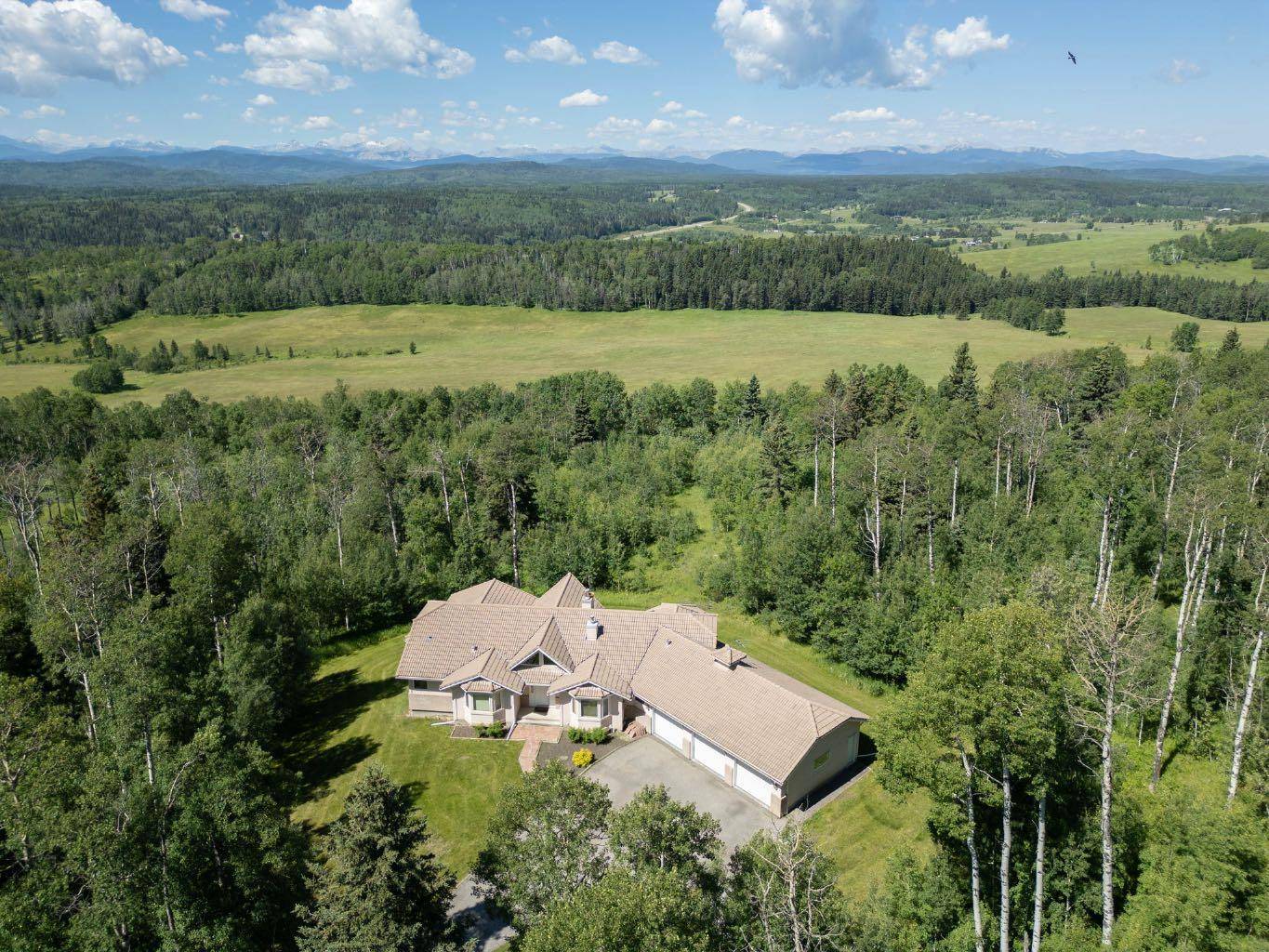 288145 160 AVE W, Rural Foothills County, AB T0L 1W2