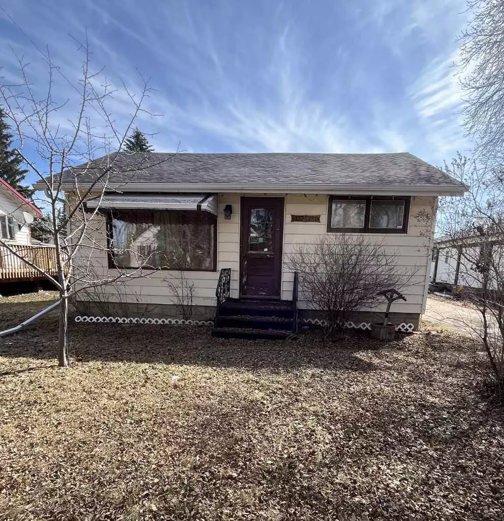 Mannville, AB T0B2W0,5127 52 ST