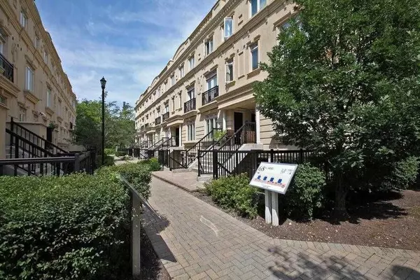 Toronto C01, ON M5T 1B7,68 Carr ST #23