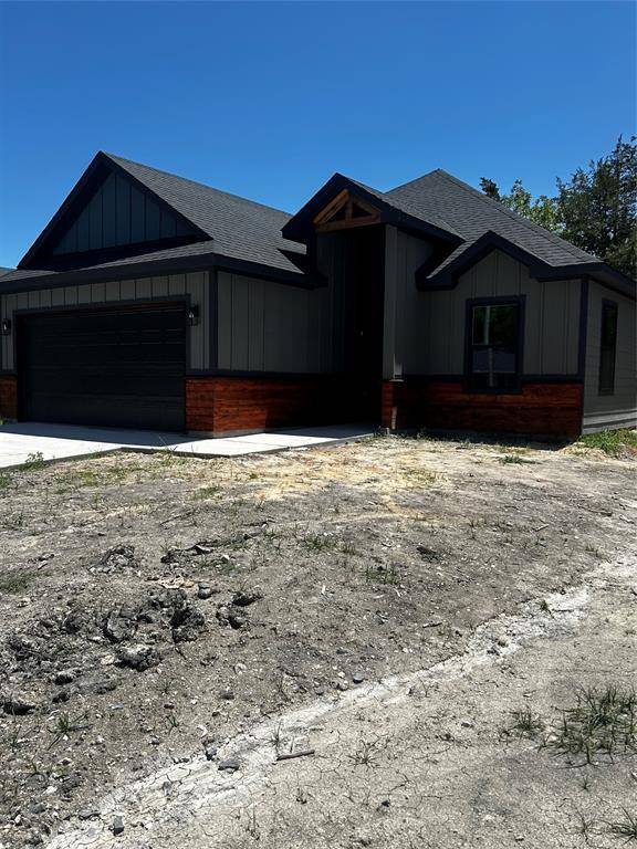 Whitewright, TX 75491,203 W Elm Street