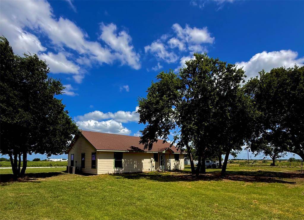 Gainesville, TX 76240,665 CR 405