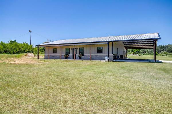 6560 Harkins Court, Tolar, TX 76476