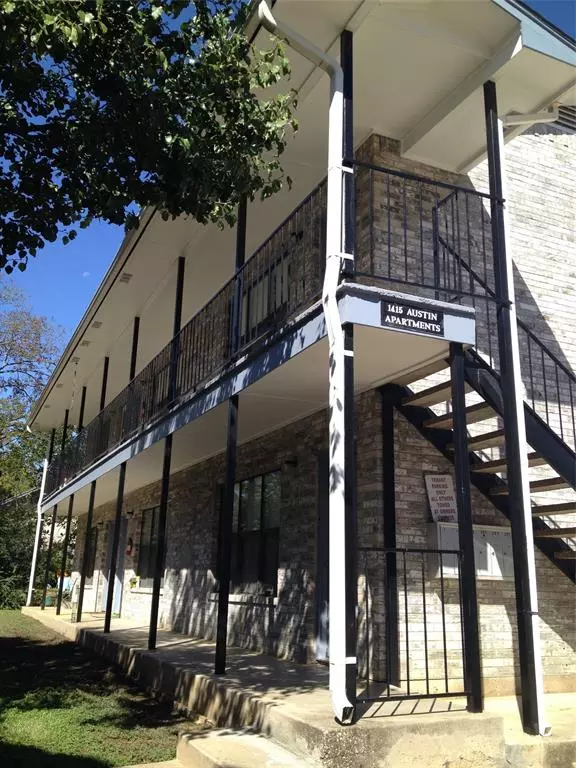 1415 N Austin Street N #202, Denton, TX 76201