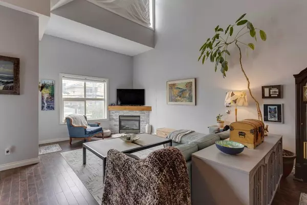 Calgary, AB T2T1J5,1631 28 AVE SW #404