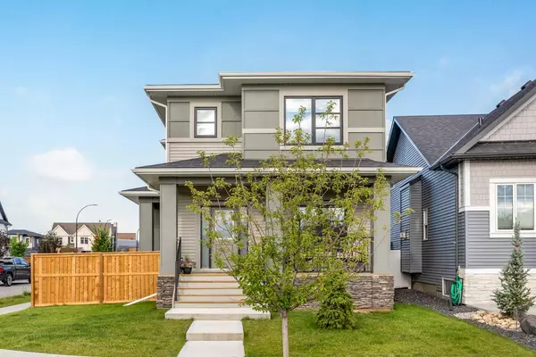 800 Reynolds MNR SW, Airdrie, AB T4B5G2