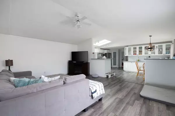 Fort Mcmurray, AB T9K2M6,128 Mckinlay CRES