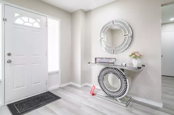 Clarington, ON L1C 4K7,50 Soper Creek DR