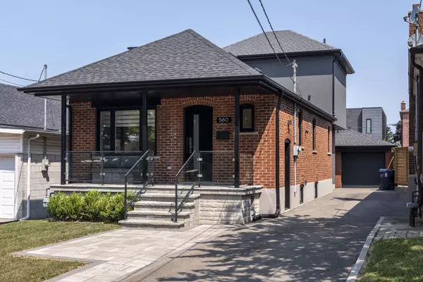 Toronto W04, ON M6B 2G5,560 Glen Park AVE