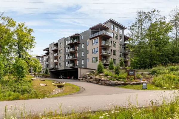 Huntsville, ON P1H 0K2,18 Campus TRL #403