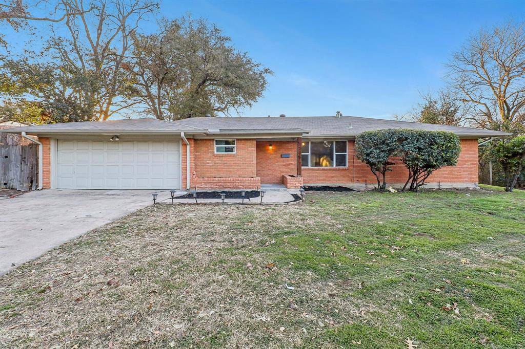 3205 Leith Avenue, Fort Worth, TX 76133