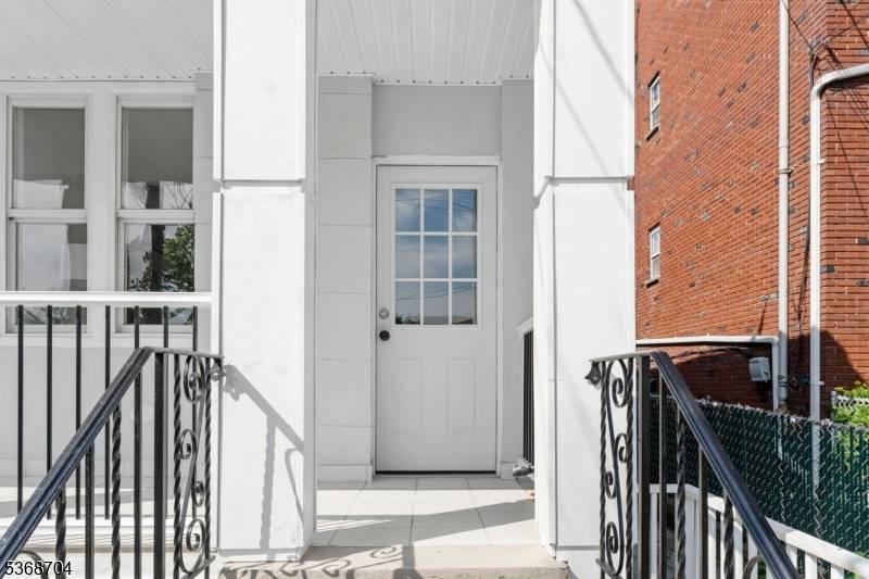 19 Sanford Ave, Belleville Twp., NJ 07109