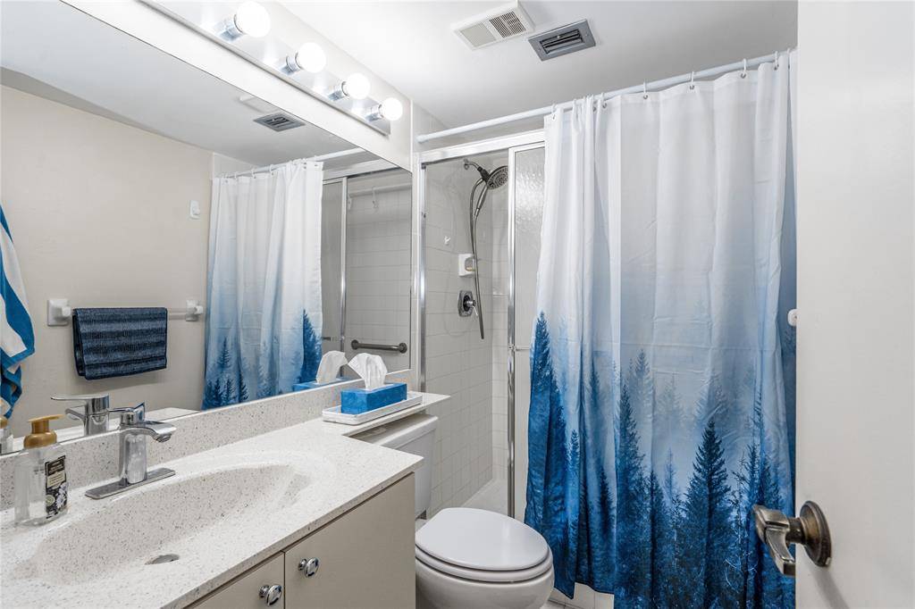Pembroke Pines, FL 33025,150 S Hollybrook Ter #107