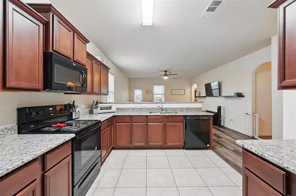 Venus, TX 76084,100 Kennedy Drive