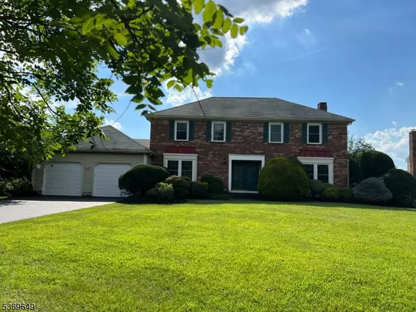 West Windsor Twp., NJ 08550,11 Glengarry Way