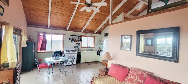 88-1520 EHIKU AVE, Captain Cook, HI 96704