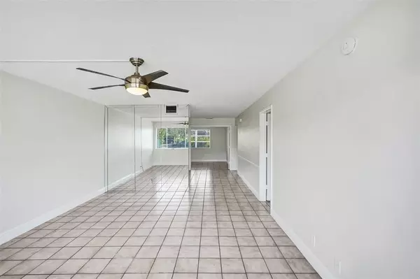 Fort Lauderdale, FL 33308,2175 NE 56th St #111