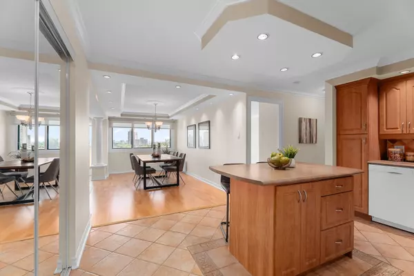 Vanier And Kingsview Park, ON K1L 8K4,40 Landry ST #1508