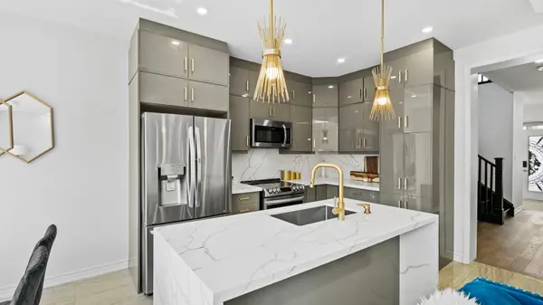 Milton, ON L9T 2X5,732 Aspen TER