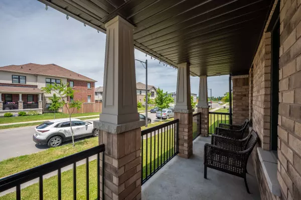 Hamilton, ON L8J 0K7,2 Prestwick ST