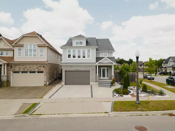 2 Wildflower ST, Kitchener, ON N2P 0E7