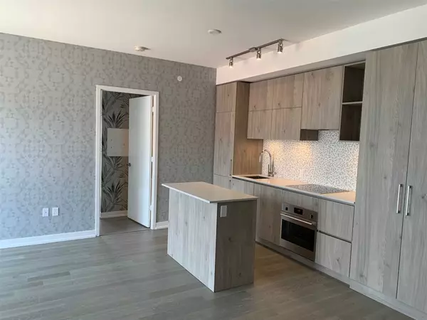 Toronto C02, ON M4W 0B1,1 Yorkville AVE #1005