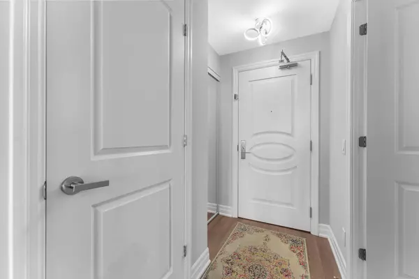 Vaughan, ON L4K 0L8,9075 Jane ST #810