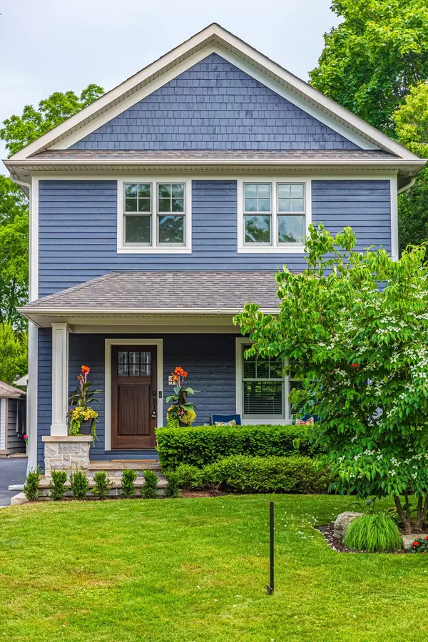 Oakville, ON L6K 1L5,44 Head ST