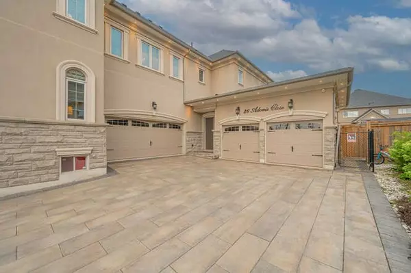 Brampton, ON L6P 4K4,26 Adonis Close