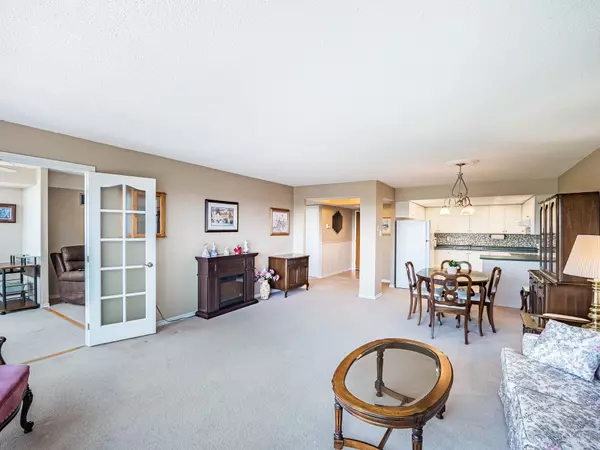 Brampton, ON L7C 1P6,310 MILL ST S #606