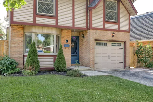 London South, ON N5Z 4J1,9 Edmunds CRES