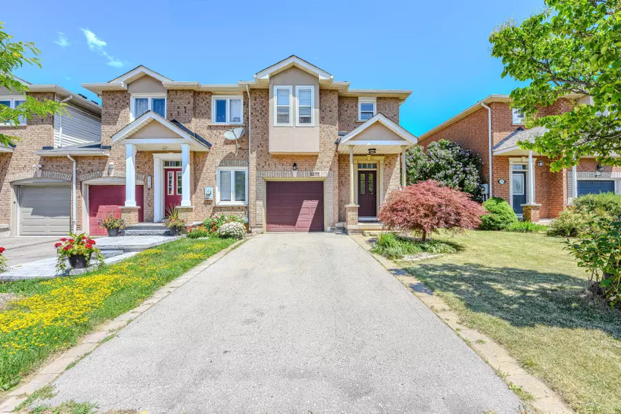 2377 Dalebrook DR, Oakville, ON L6H 6K4