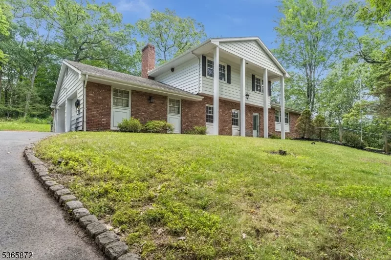 Bridgewater Twp., NJ 08807,1052 Tall Oaks Dr