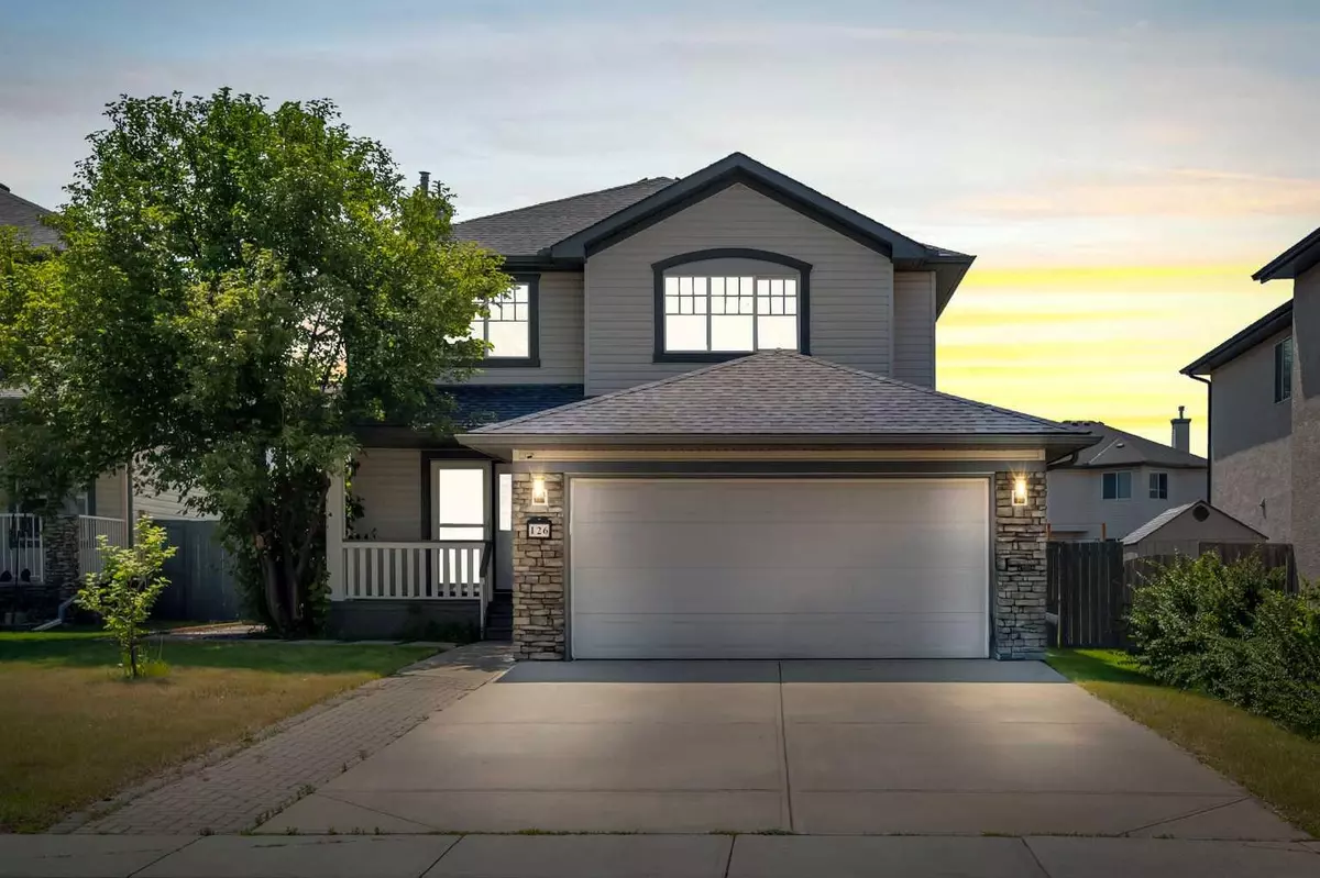 Chestermere, AB T1X 1M8,126 Oakmere PT