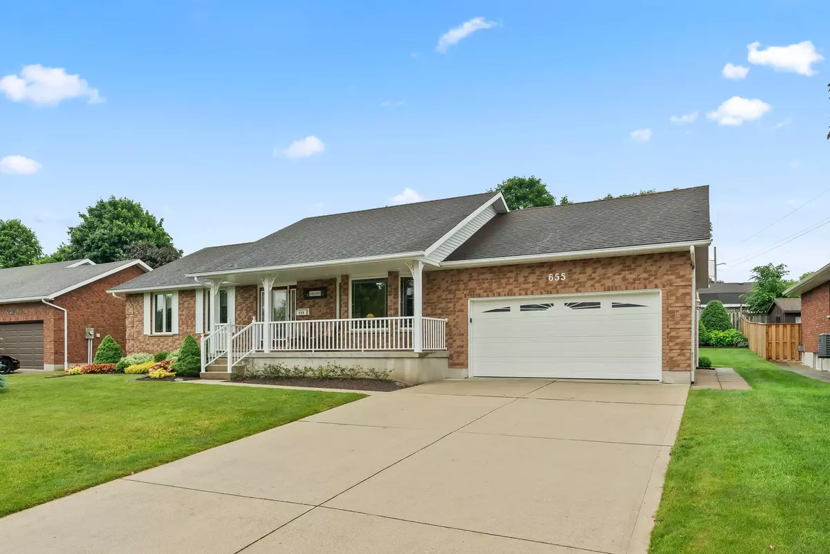 Hanover, ON N4N 3S7,655 17th Street CRES
