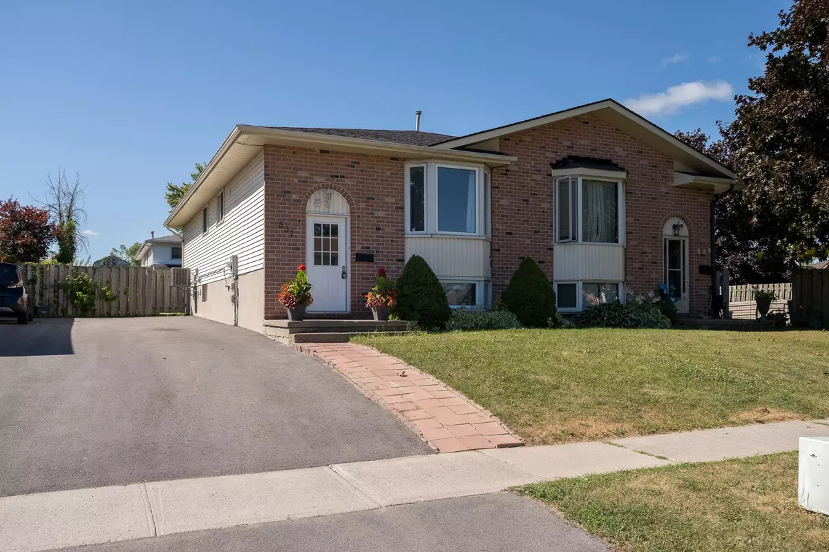 Kingston, ON K7M 8H8,337 Owens CRES