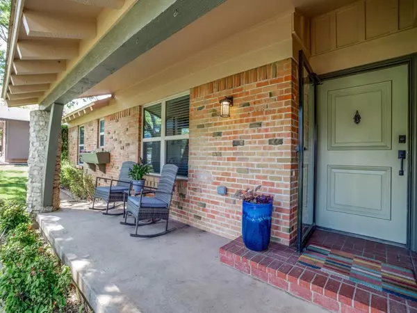 Dallas, TX 75228,1438 Mapleton Drive