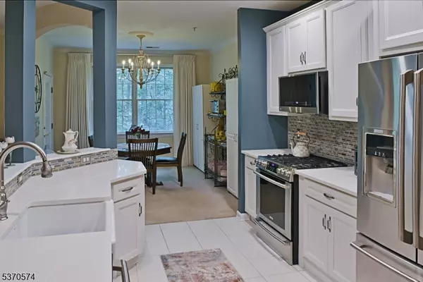 38 Ridgeview Ln #38, Mount Arlington Boro, NJ 07856
