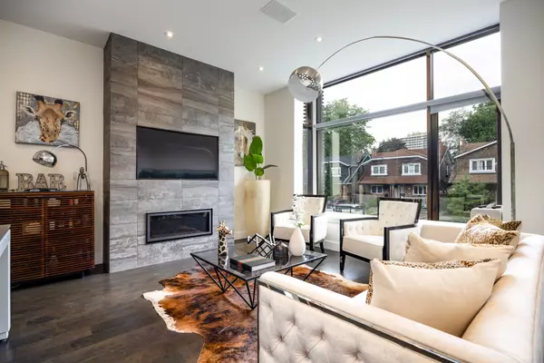 Toronto C10, ON M4S 1W6,397 Soudan AVE