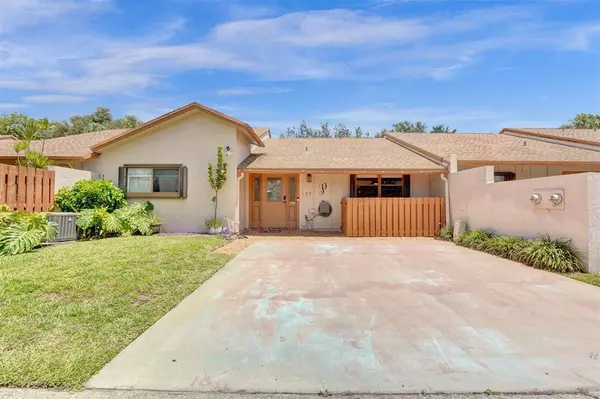Boynton Beach, FL 33426,2400 SW 19th Ave #135