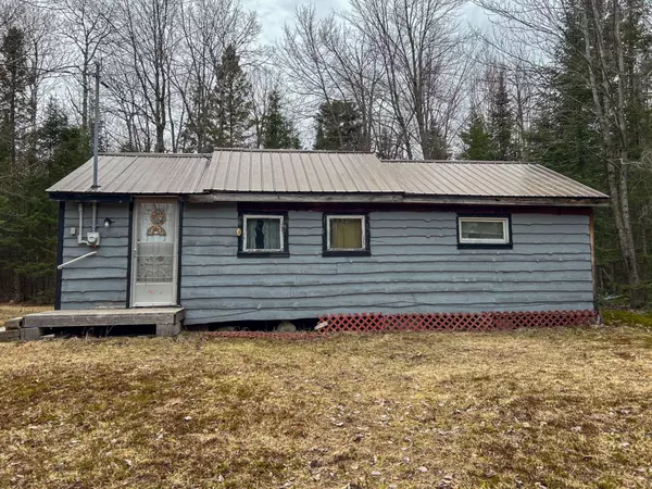Mcmurrich/monteith, ON P0A 1Y0,1238 Star Lake RD