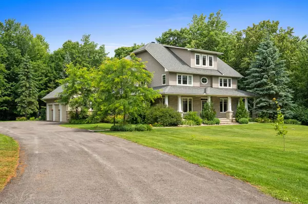 38 Roycroft WAY, Kanata, ON K2W 1C7