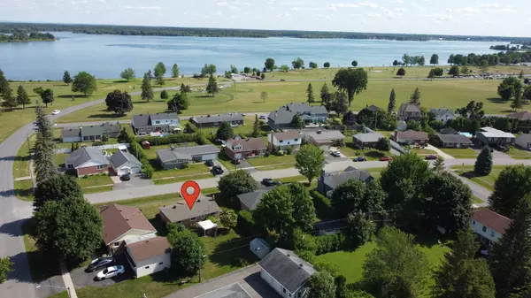 South Dundas, ON K0C 1X0,74 Kyle DR