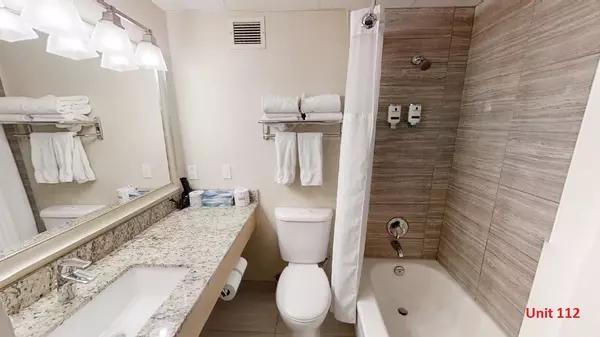 Huntsville, ON P1H 2E8,1235 Deerhurst DR #112
