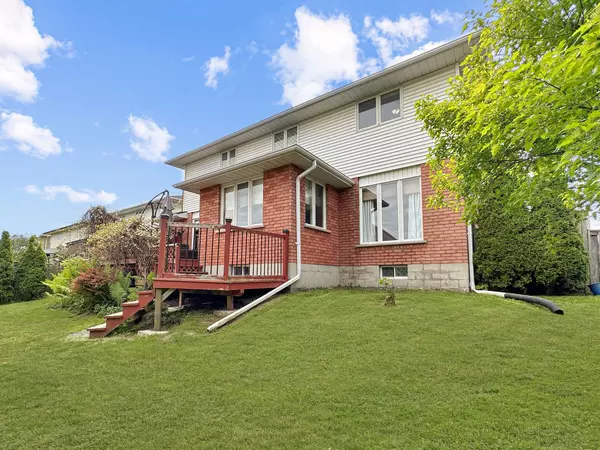 Belleville, ON K8P 5E7,43 Dungannon DR